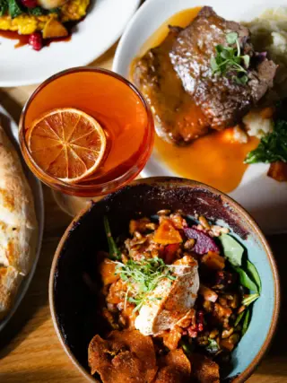 It’s the weekend! The Odd Ones Bizarre is tomorrow! So much to celebrate! See you soon!