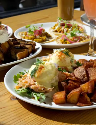 The best days are the days that allow you to enjoy a delicious brunch with those you love! Stop in today!