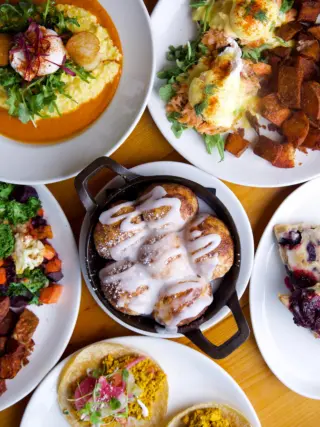 Do you have your brunch reservations, yet? Stop in tomorrow and enjoy a slow, Sunday morning with us. ❤️