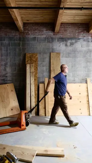 The new brewery is coming along! Take a behind the scenes look at the progress we’ve been making. Our brew master @hawbrewer has been working hard to get the new space just right. Stay tuned for more updates!